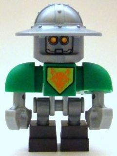 Lego figurka Nexo Knights Aaron Bot Green Shoulders