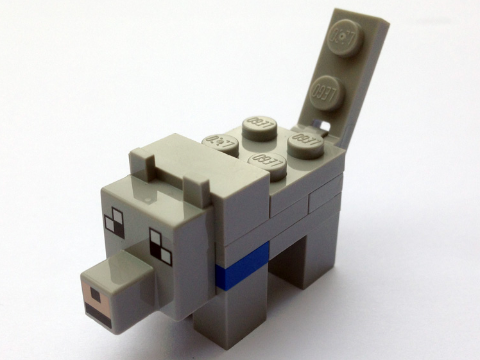 Lego Minecraft Wolf Tamed (Blue Plate 1 x 2) Brick Built